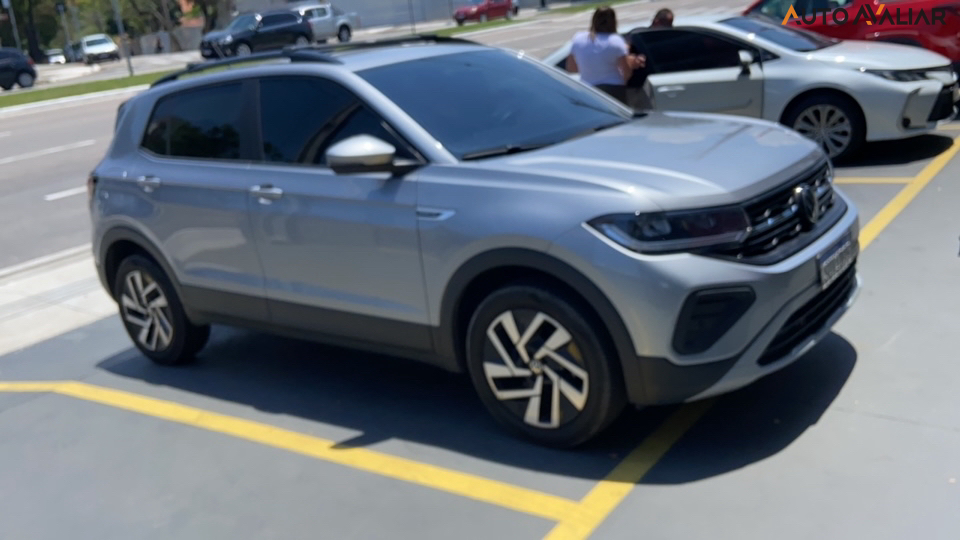 VOLKSWAGEN T-CROSS 1.0 200 TSI TOTAL FLEX COMFORTLINE AUTOM&Aacute;TICO