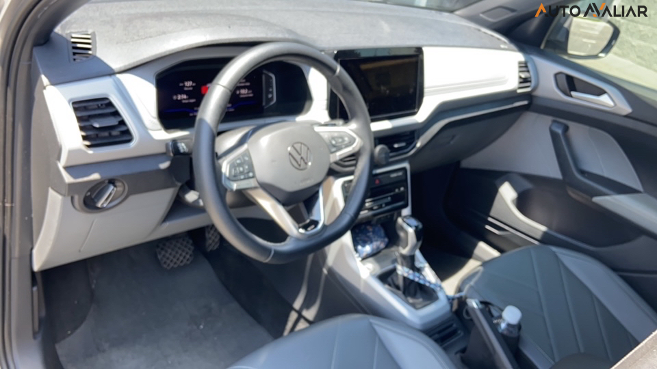 VOLKSWAGEN T-CROSS 1.0 200 TSI TOTAL FLEX COMFORTLINE AUTOM&Aacute;TICO