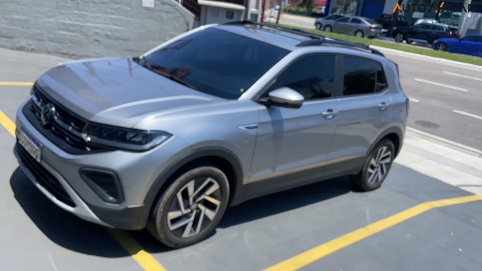 VOLKSWAGEN T-CROSS 1.0 200 TSI TOTAL FLEX COMFORTLINE AUTOMÁTICO