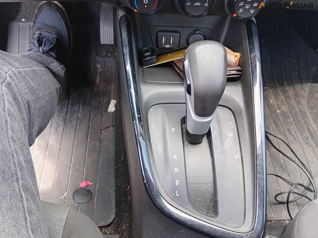 CHEVROLET ONIX 1.0 TURBO FLEX PLUS AUTOMATICO