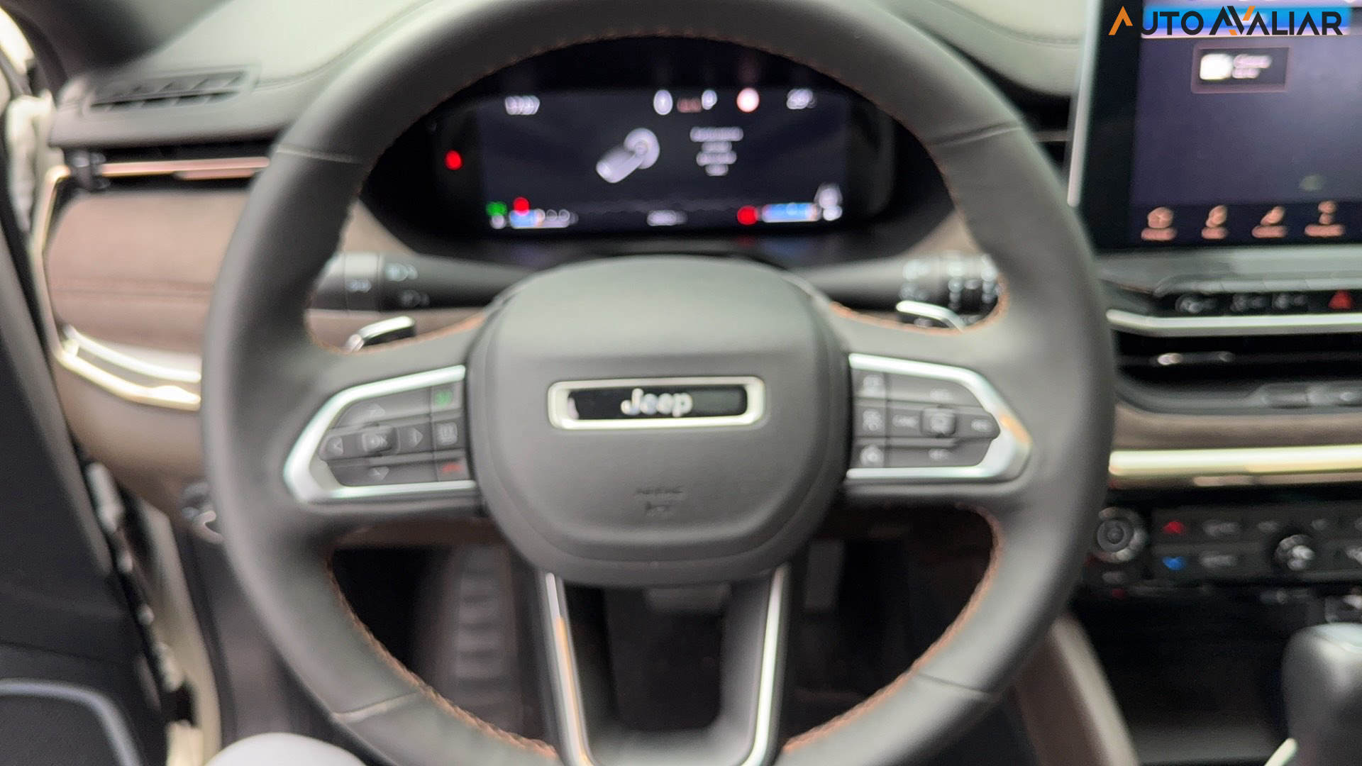 JEEP COMMANDER 1.3 T270 TURBO FLEX OVERLAND AT6