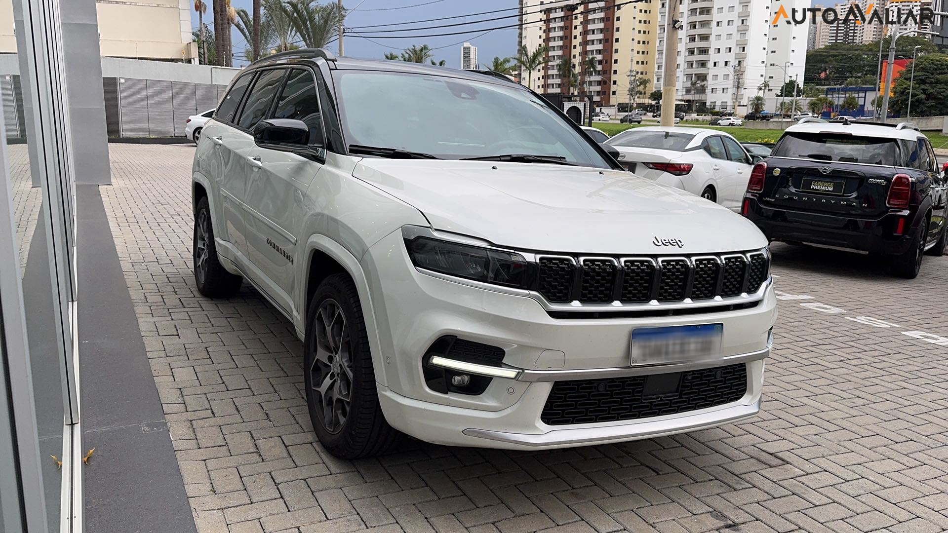 JEEP COMMANDER 1.3 T270 TURBO FLEX OVERLAND AT6