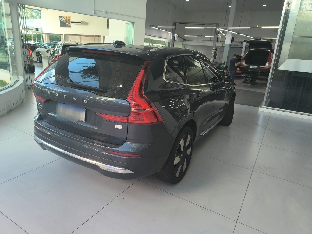 VOLVO XC60 2.0 T8 RECHARGE ULTIMATE AWD GEARTRONIC