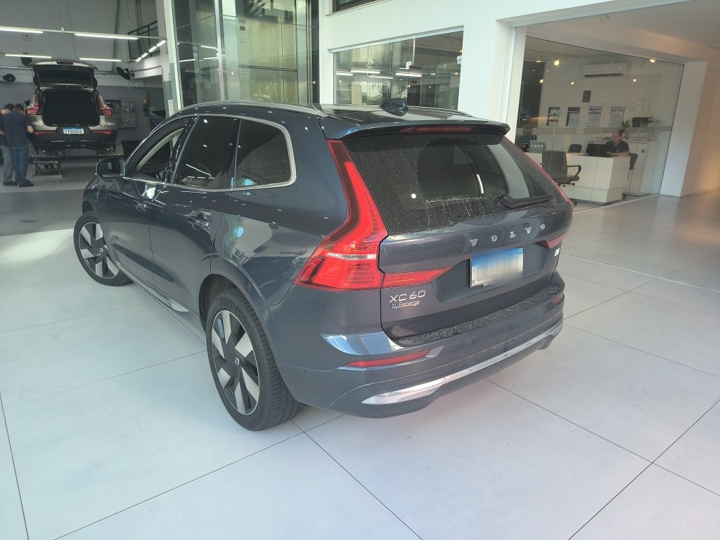 VOLVO XC60 2.0 T8 RECHARGE ULTIMATE AWD GEARTRONIC