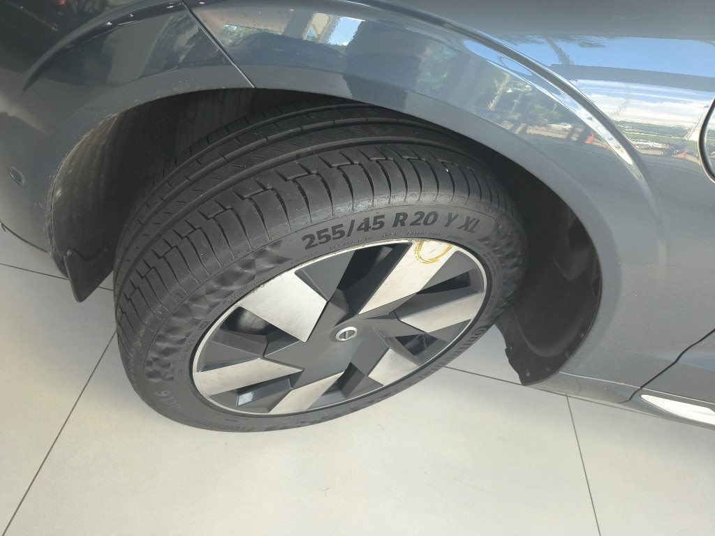 VOLVO XC60 2.0 T8 RECHARGE ULTIMATE AWD GEARTRONIC