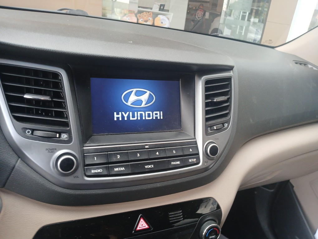 HYUNDAI TUCSON GLS 1.6 Turbo 16V Aut.
