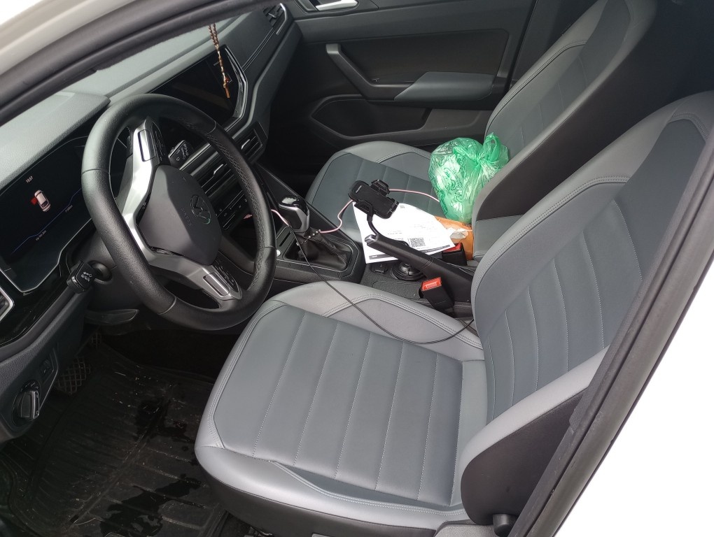 VOLKSWAGEN NIVUS 1.0 200 TSI TOTAL FLEX HIGHLINE AUTOM&Aacute;TICO