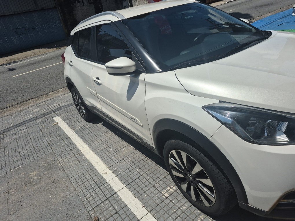 NISSAN KICKS 1.6 16V FLEXSTART SV 4P XTRONIC