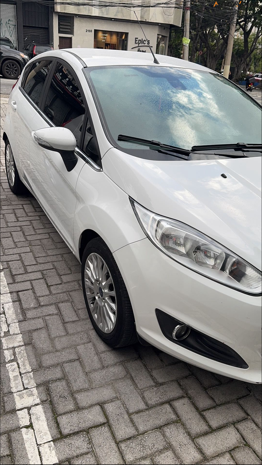 FORD FIESTA 1.6 TITANIUM HATCH 16V FLEX 4P POWERSHIFT