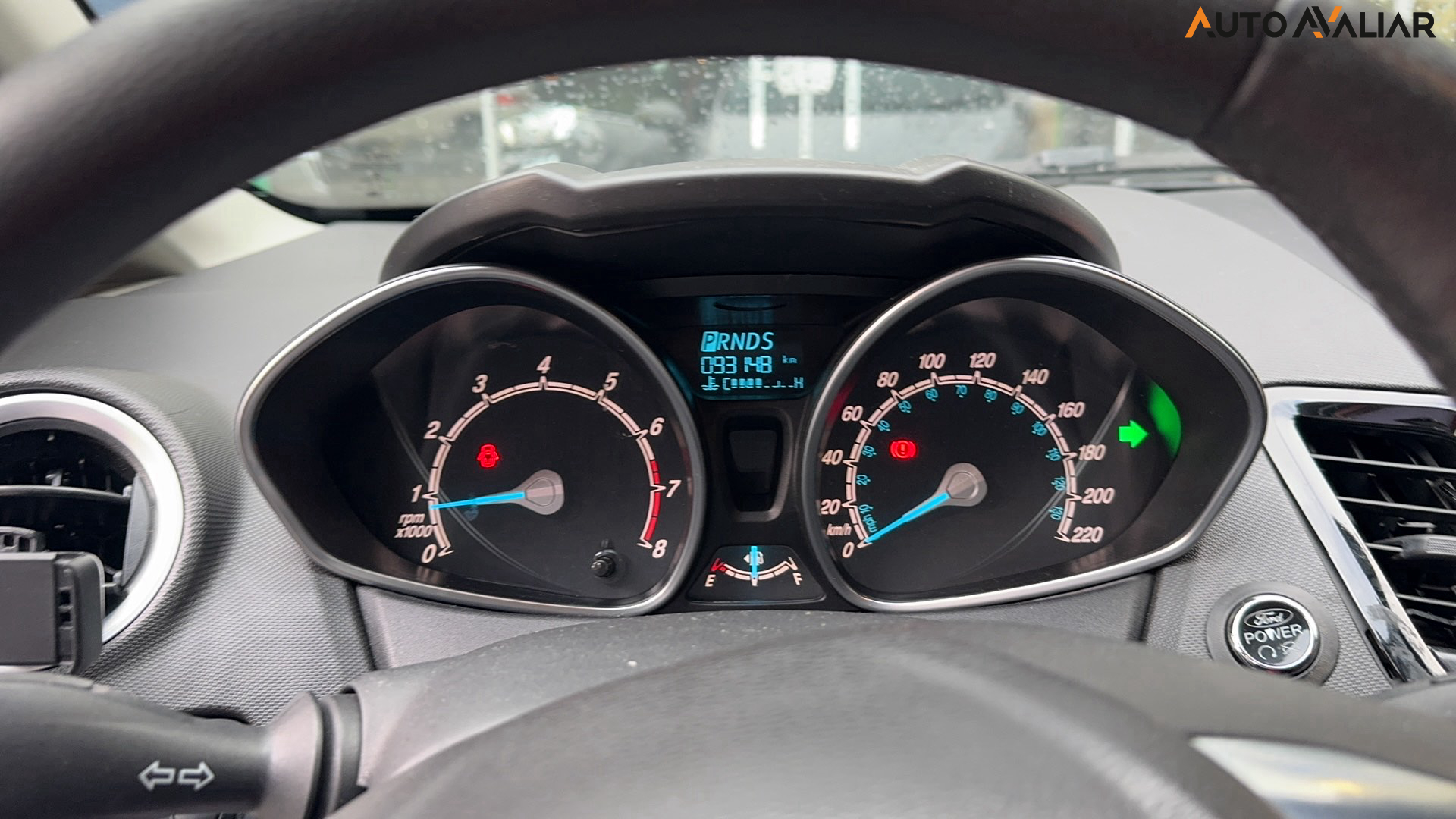 FORD FIESTA 1.6 TITANIUM HATCH 16V FLEX 4P POWERSHIFT