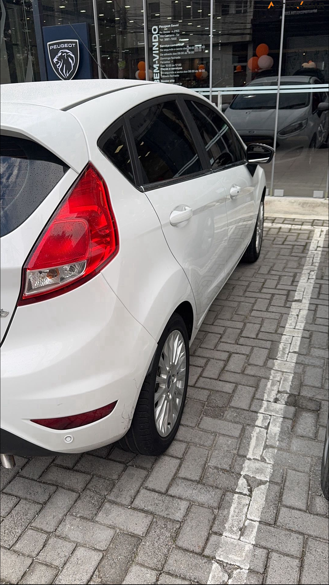 FORD FIESTA 1.6 TITANIUM HATCH 16V FLEX 4P POWERSHIFT