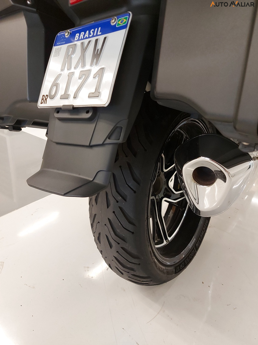 BMW R 1250 RT PREMIUM R 1250 RT PREMIUM