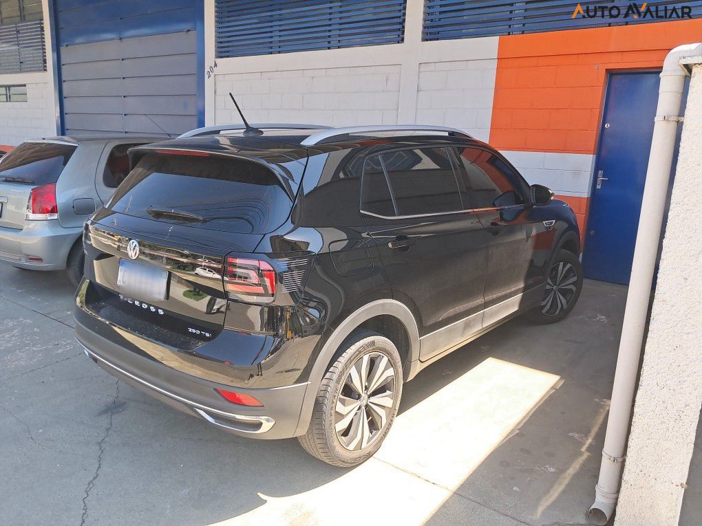 VOLKSWAGEN T-CROSS 1.4 250 TSI TOTAL FLEX HIGHLINE AUTOM&Aacute;TICO
