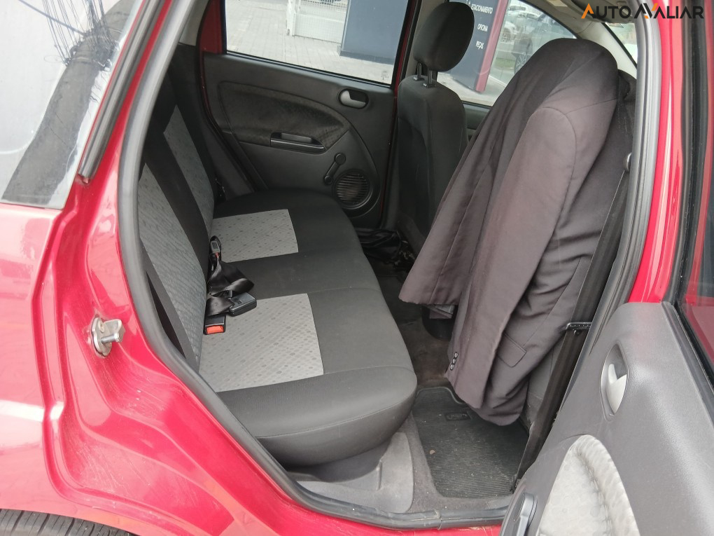 FORD FIESTA 1.0 ROCAM HATCH 8V FLEX 4P MANUAL