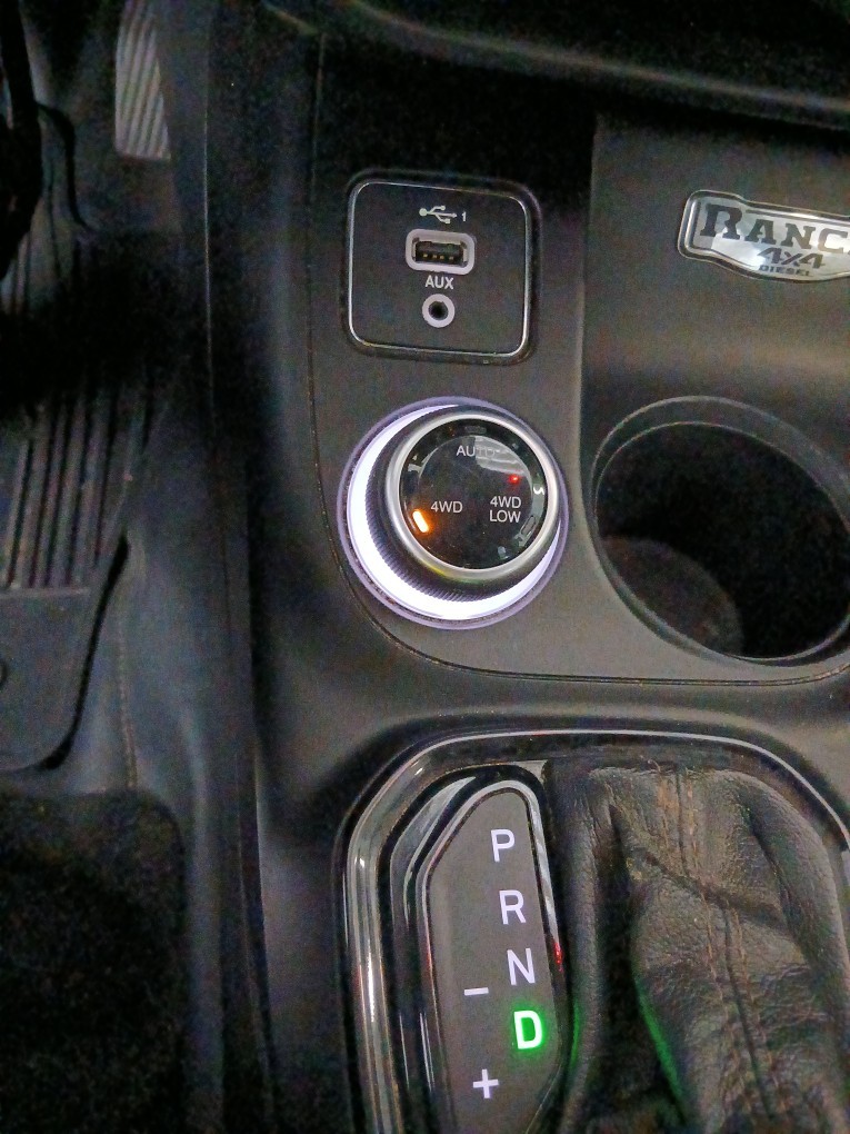 FIAT TORO 2.0 16V TURBO DIESEL RANCH 4WD AT9