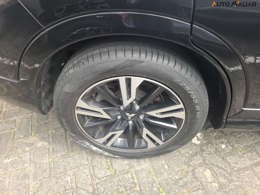 MITSUBISHI ECLIPSE CROSS 1.5 MIVEC TURBO GASOLINA HPE-S S-AWC CVT