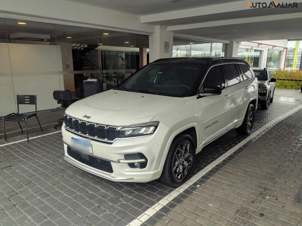 JEEP COMMANDER 1.3 T270 TURBO FLEX OVERLAND AT6