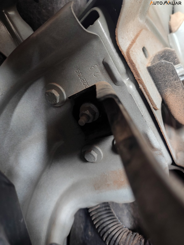 JEEP COMMANDER 1.3 T270 TURBO FLEX OVERLAND AT6