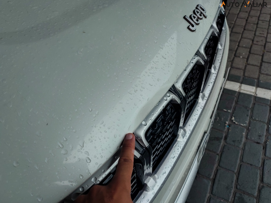 JEEP COMMANDER 1.3 T270 TURBO FLEX OVERLAND AT6