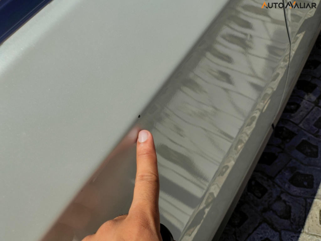 JEEP COMMANDER 1.3 T270 TURBO FLEX LIMITED AT6