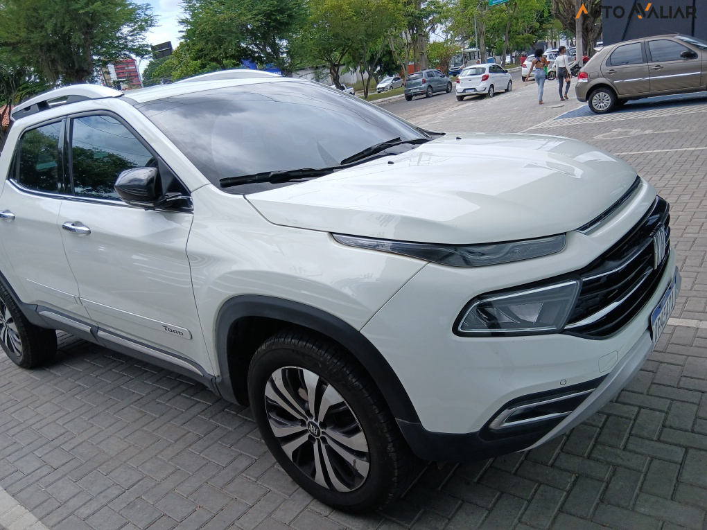 FIAT TORO 1.3 TURBO 270 FLEX VOLCANO AT6