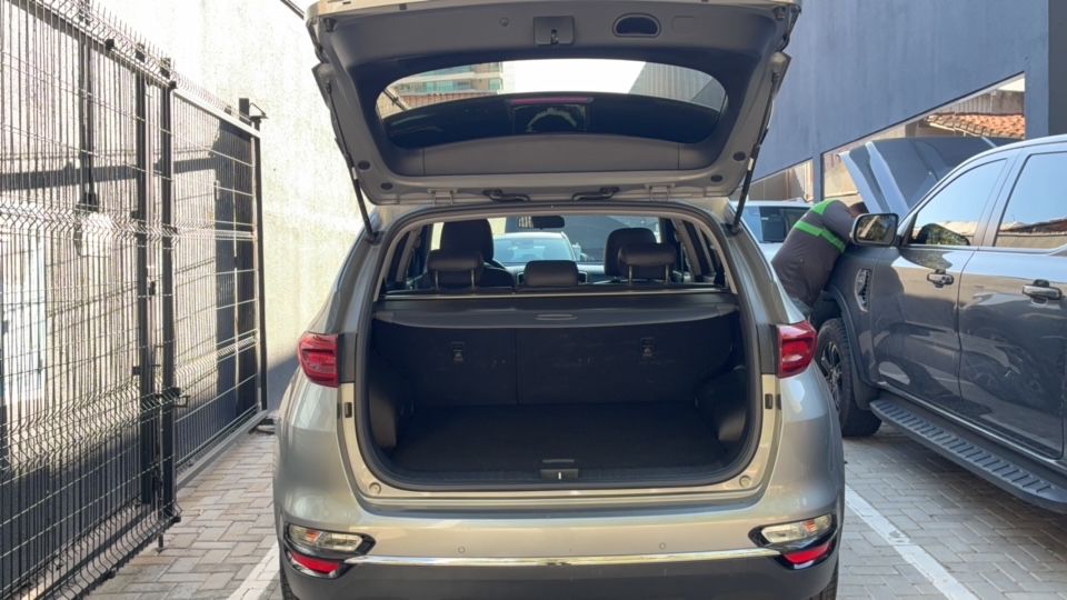 KIA SPORTAGE 2.0 LX 4X2 16V FLEX 4P AUTOMATICO