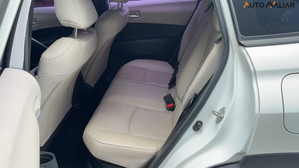 TOYOTA COROLLA CROSS 1.8 VVT-I HYBRID FLEX XRX CVT