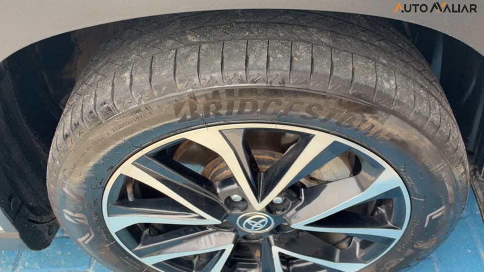 TOYOTA COROLLA CROSS 1.8 VVT-I HYBRID FLEX XRX CVT