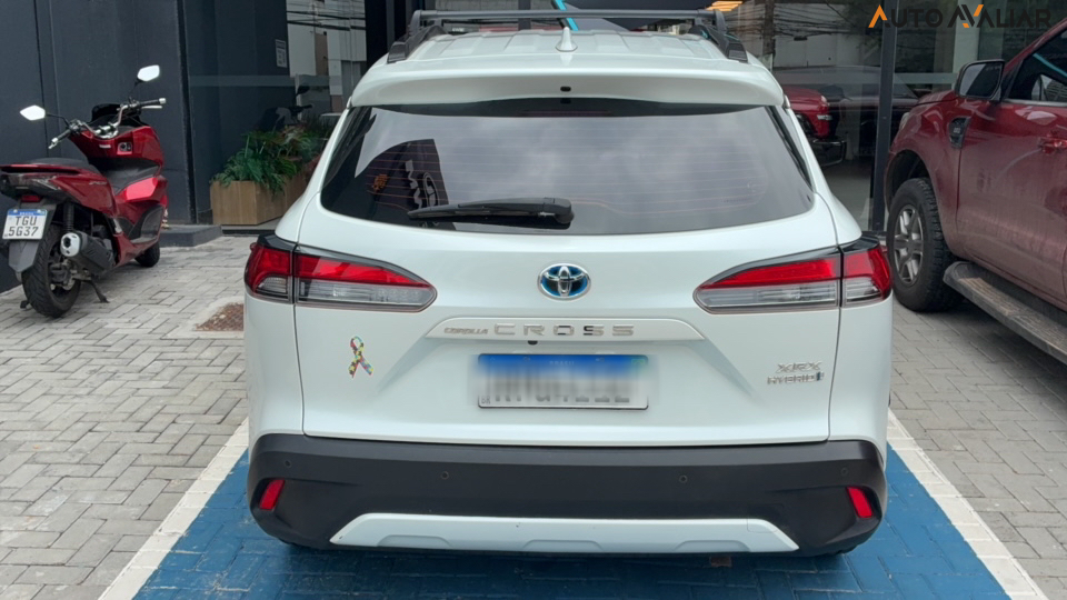 TOYOTA COROLLA CROSS 1.8 VVT-I HYBRID FLEX XRX CVT