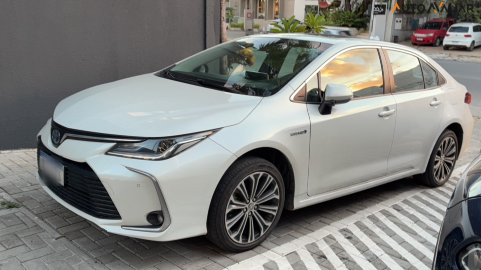 TOYOTA COROLLA Altis Prem. Hybrid 1.8 Flex Aut