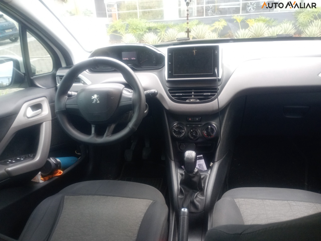 PEUGEOT 208 1.2 ACTIVE 12V FLEX 4P MANUAL