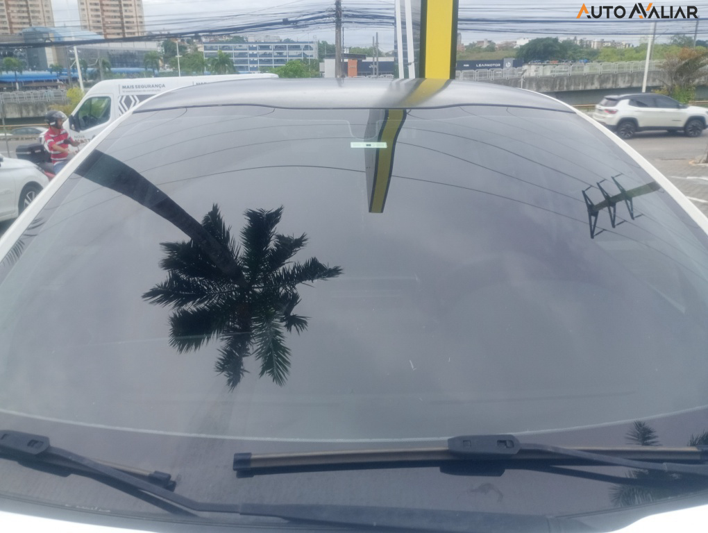 PEUGEOT 208 1.2 ACTIVE 12V FLEX 4P MANUAL