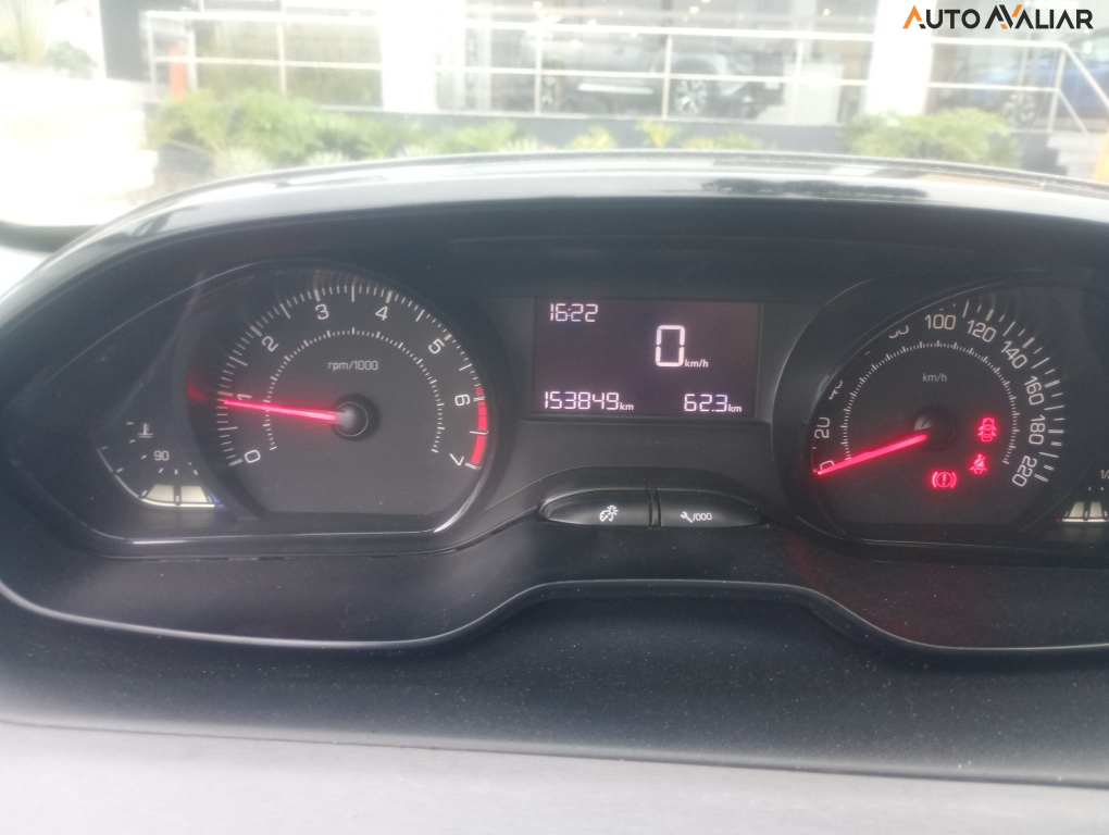 PEUGEOT 208 1.2 ACTIVE 12V FLEX 4P MANUAL