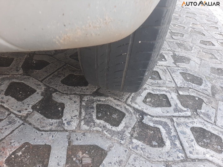 CITROEN C3 1.4 I GLX 8V FLEX 4P MANUAL