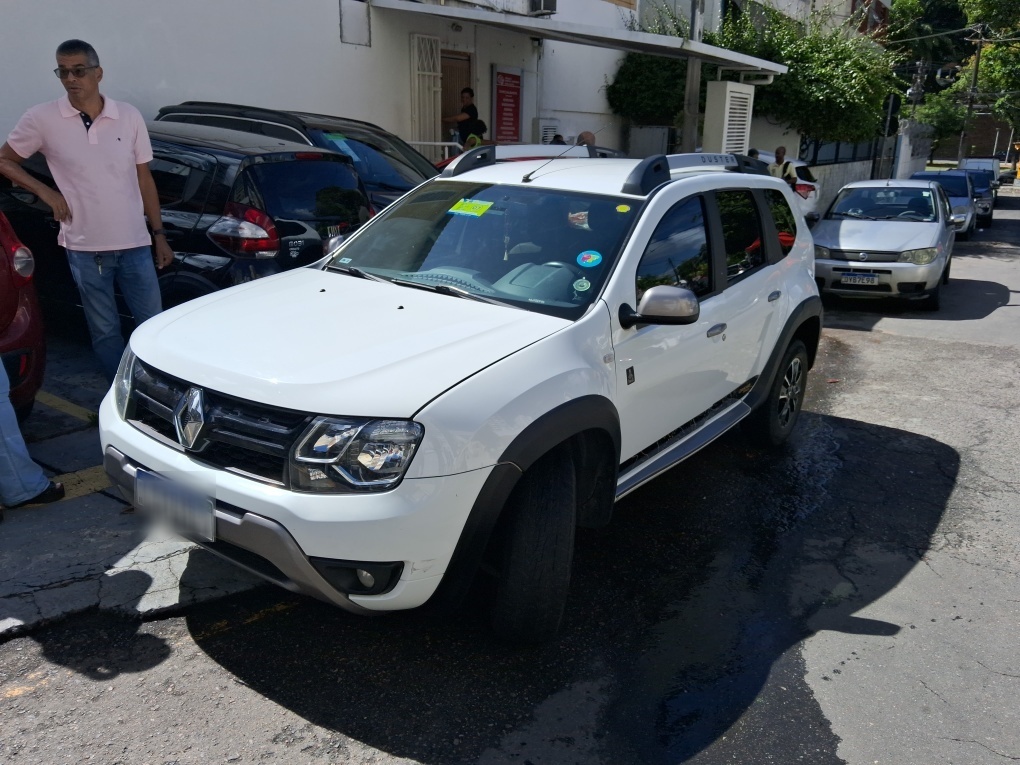 RENAULT DUSTER 2.0 DYNAMIQUE 4X2 16V FLEX 4P AUTOMATICO