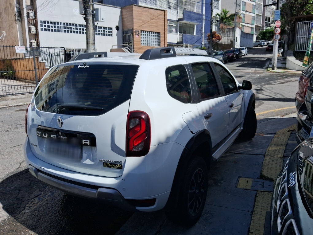 RENAULT DUSTER 2.0 DYNAMIQUE 4X2 16V FLEX 4P AUTOMATICO