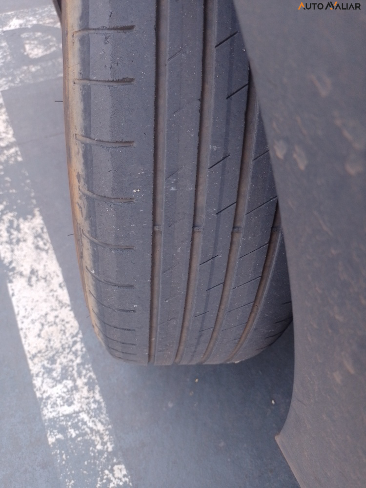 VOLKSWAGEN NIVUS 1.0 200 TSI TOTAL FLEX COMFORTLINE AUTOM&Aacute;TICO