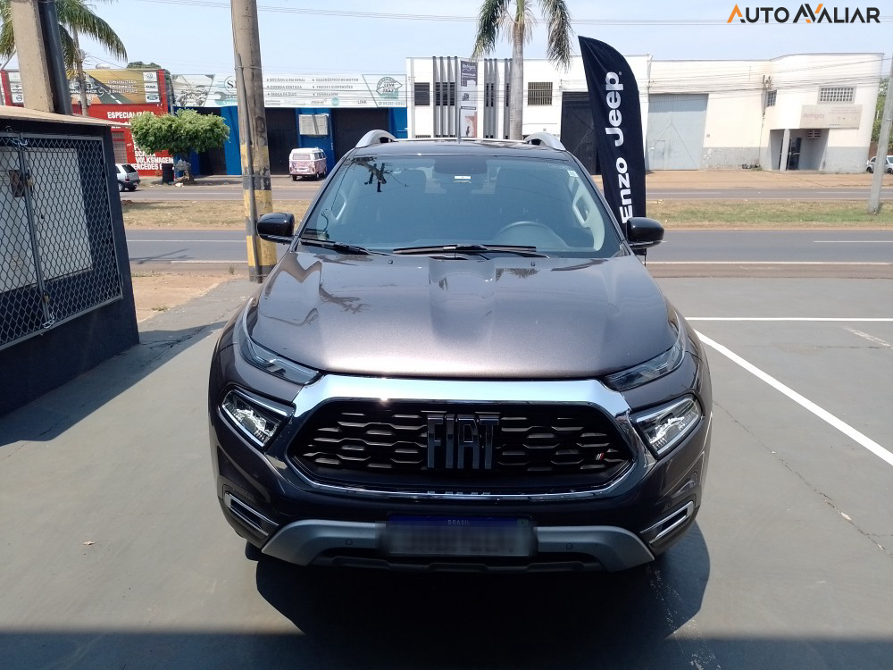 FIAT TORO 2.0 16V TURBO DIESEL VOLCANO 4WD AT9