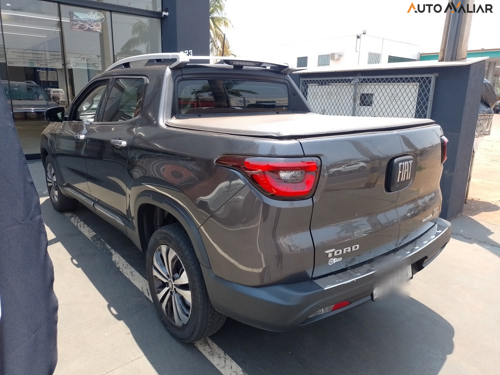 FIAT TORO 2.0 16V TURBO DIESEL VOLCANO 4WD AT9