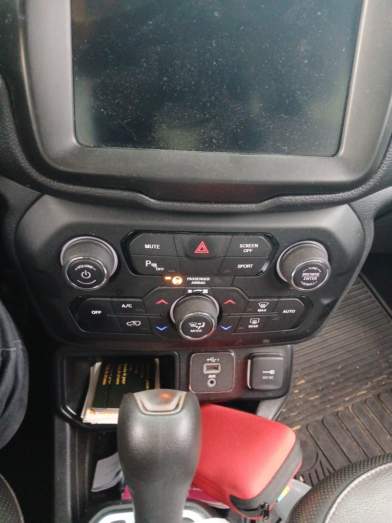 JEEP RENEGADE 1.8 16V FLEX LONGITUDE 4P AUTOMATICO