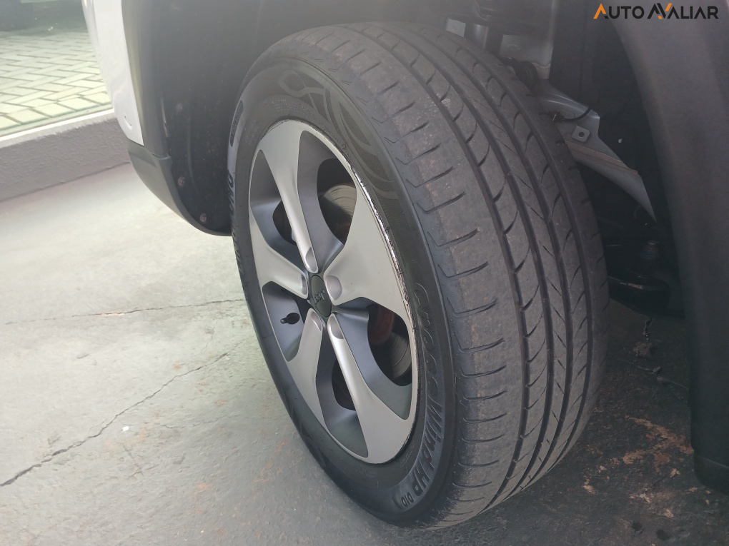 JEEP COMPASS 2.0 TD350 TURBO DIESEL LONGITUDE AT9