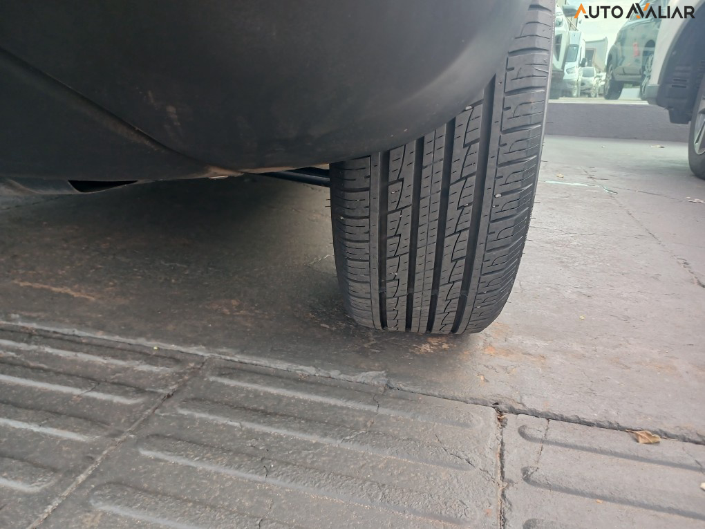 JEEP COMPASS 2.0 TD350 TURBO DIESEL LONGITUDE AT9