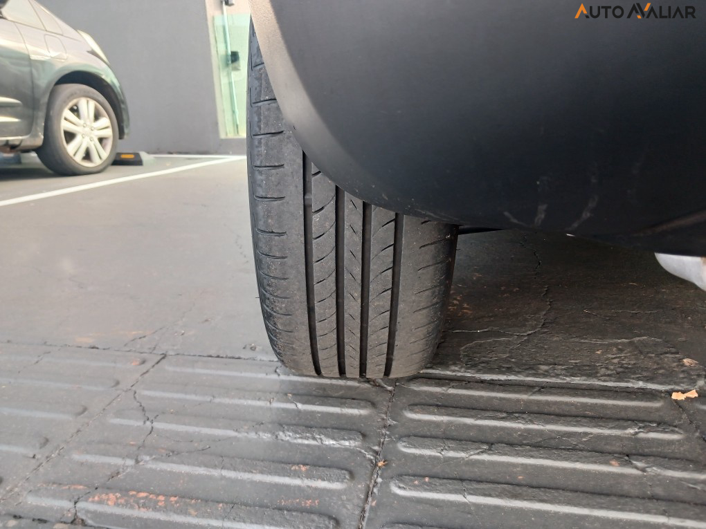 JEEP COMPASS 2.0 TD350 TURBO DIESEL LONGITUDE AT9