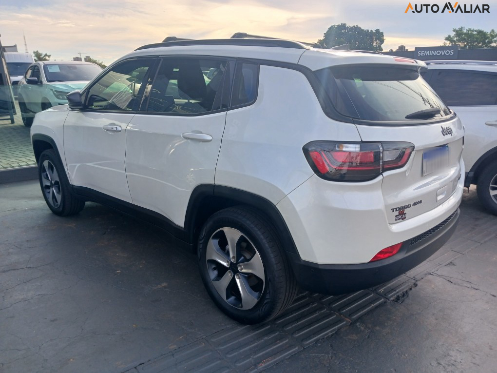 JEEP COMPASS 2.0 TD350 TURBO DIESEL LONGITUDE AT9