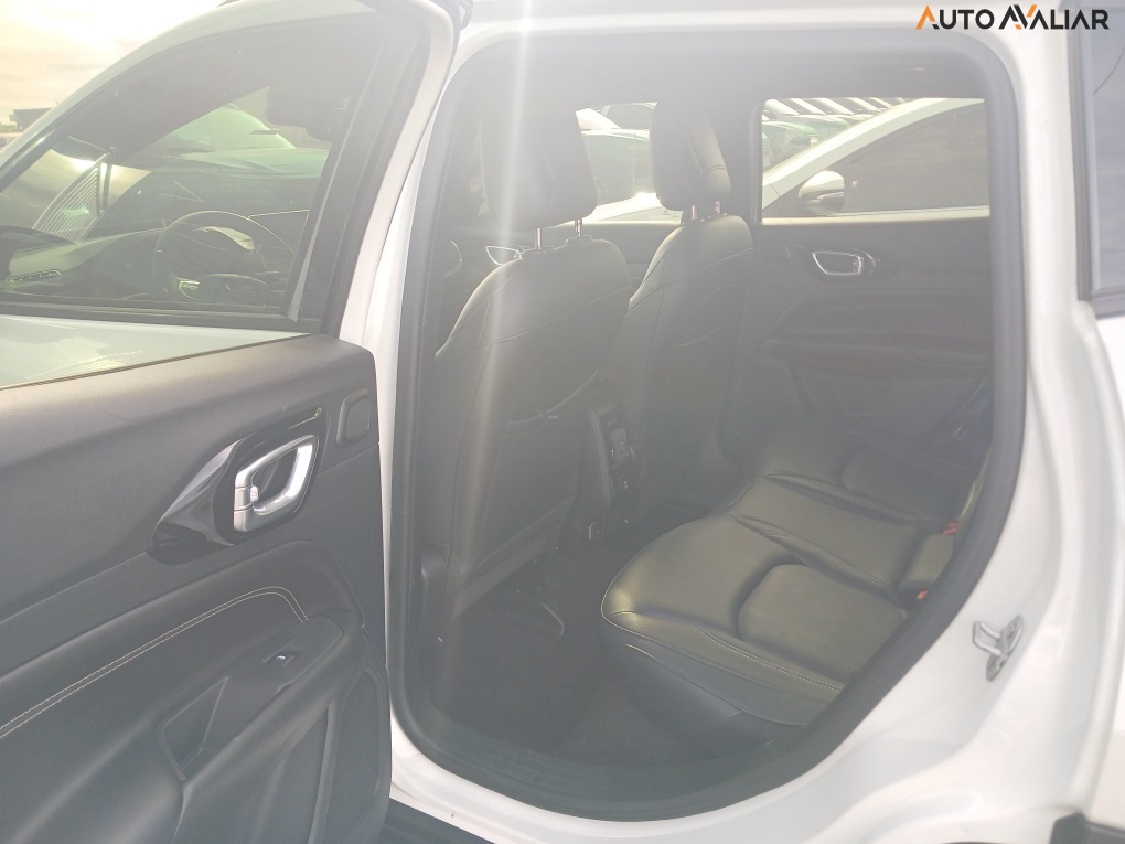 JEEP COMPASS 2.0 TD350 TURBO DIESEL LONGITUDE AT9