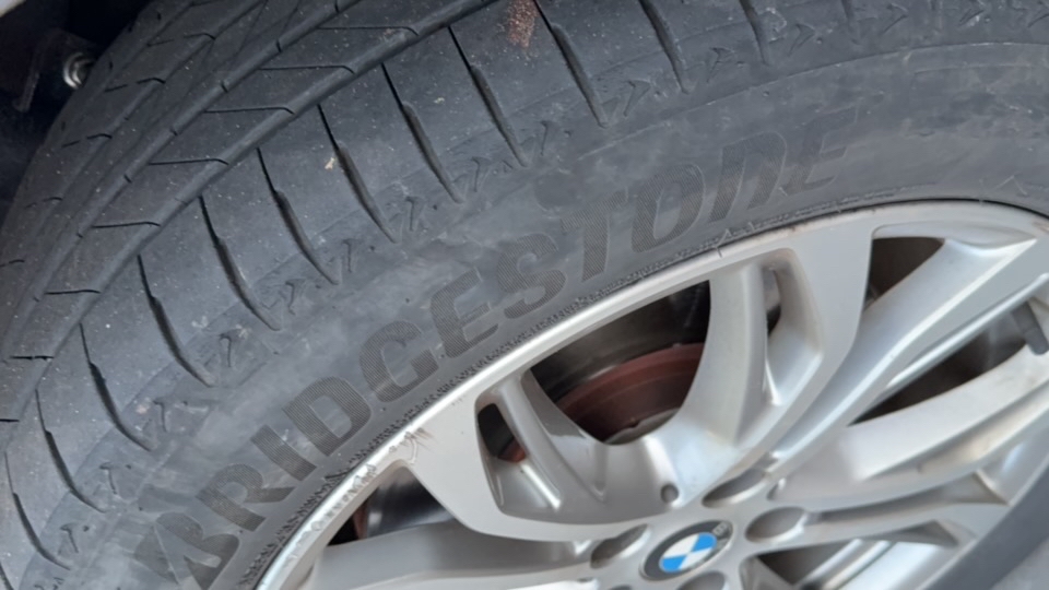 BMW X1 2.0 16V TURBO ACTIVEFLEX SDRIVE20I 4P AUTOMATICO