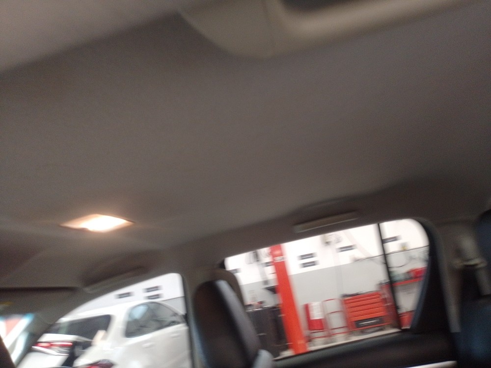 TOYOTA HILUX 2.8 D-4D TURBO DIESEL CD SRX 4X4 AUTOM&Aacute;TICO