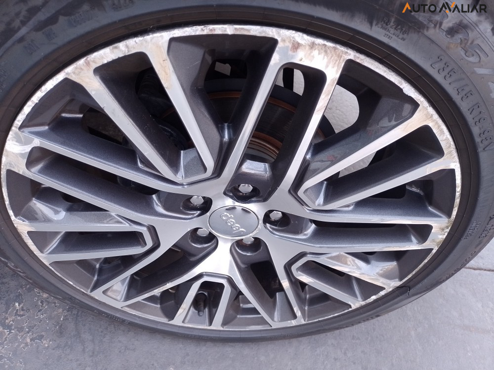 JEEP COMPASS 1.3 T270 TURBO FLEX LIMITED AT6