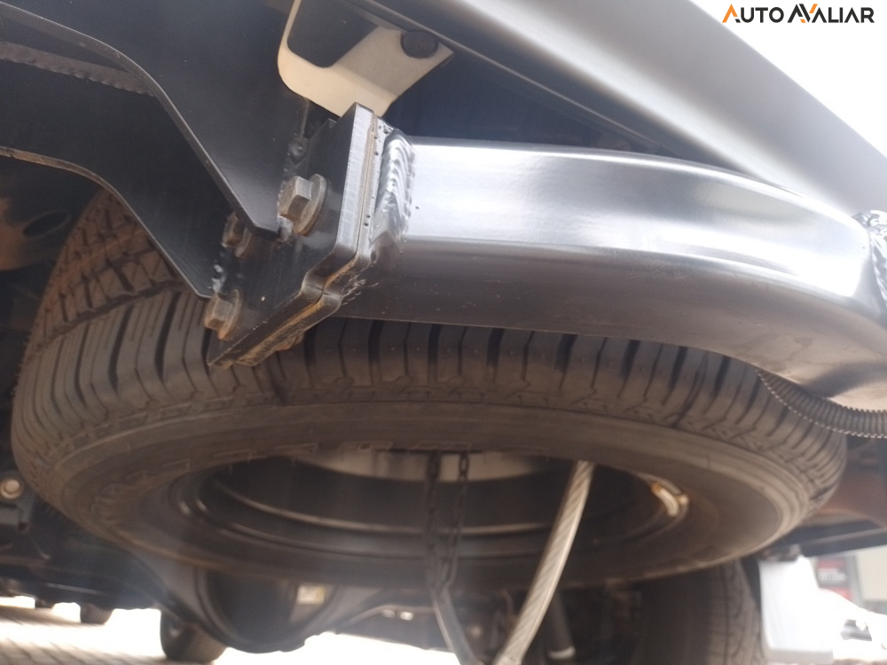 TOYOTA HILUX SW4 2.8 D-4D TURBO DIESEL SRX 7L 4X4 AUTOM&Aacute;TICO