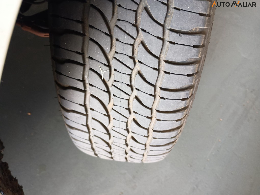 RENAULT OROCH 1.6 16V SCE FLEX PRO MANUAL